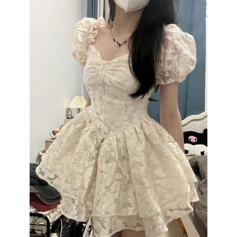 夏の婦人服レトロウエストハイエンド気質パフスリーブプリンセスドレス優しい風パフドレス