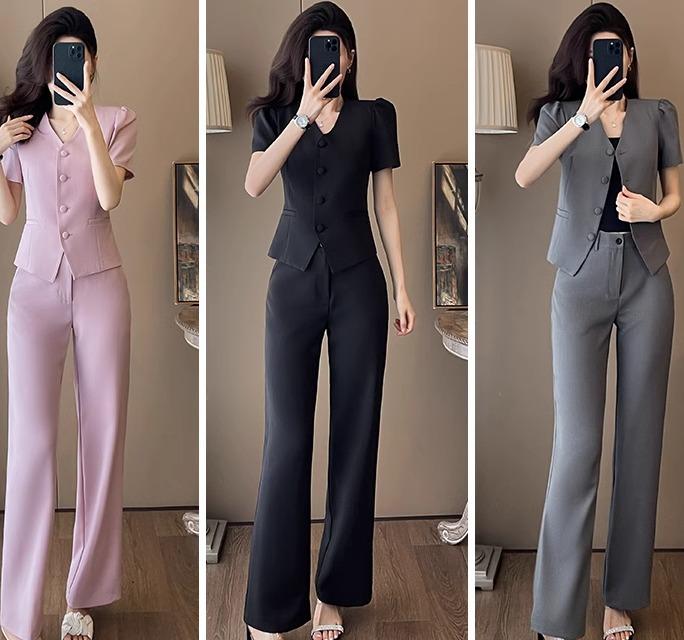 レディース パンツスーツ 半袖 夏 グレー ピンク 黒 薄手 セットアップ 上品 フェミニン ショート丈ジャケット 袖ギャザー スリムフィット ウエストシェイプ シングルブレスト エレガント モダン 8,086円