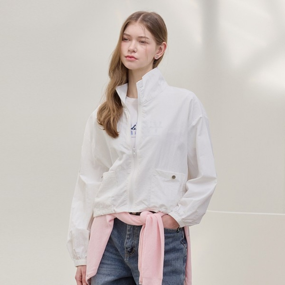 [リアーナニューヨーク] ハイネックポケットライトウェイトジャンパー_ホワイト