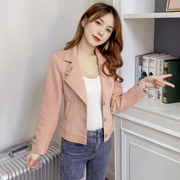 バックボタンポイント メタルボタン 衿ベルト飾り スタイリッシュ 大人っぽい ３つボタン