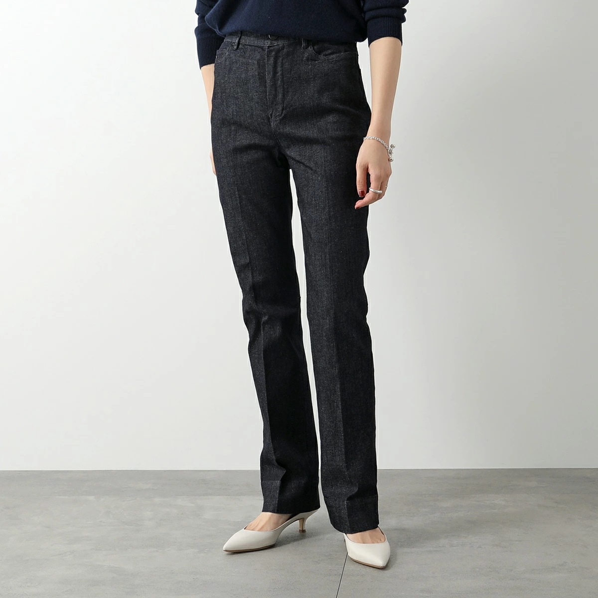 S MAX MARA エス マックスマーラ ジーンズ NICOLA GERARD レディース ハイライズ ストレート デニム ジーパン センタープレス ロゴ ストレッチ カラー2色 25,318円