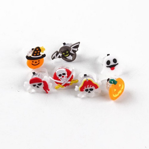 ハロウィンLEDライトリング×50個面白いおもちゃアクセサリーパーティーグループプレゼントイベントプロモーション