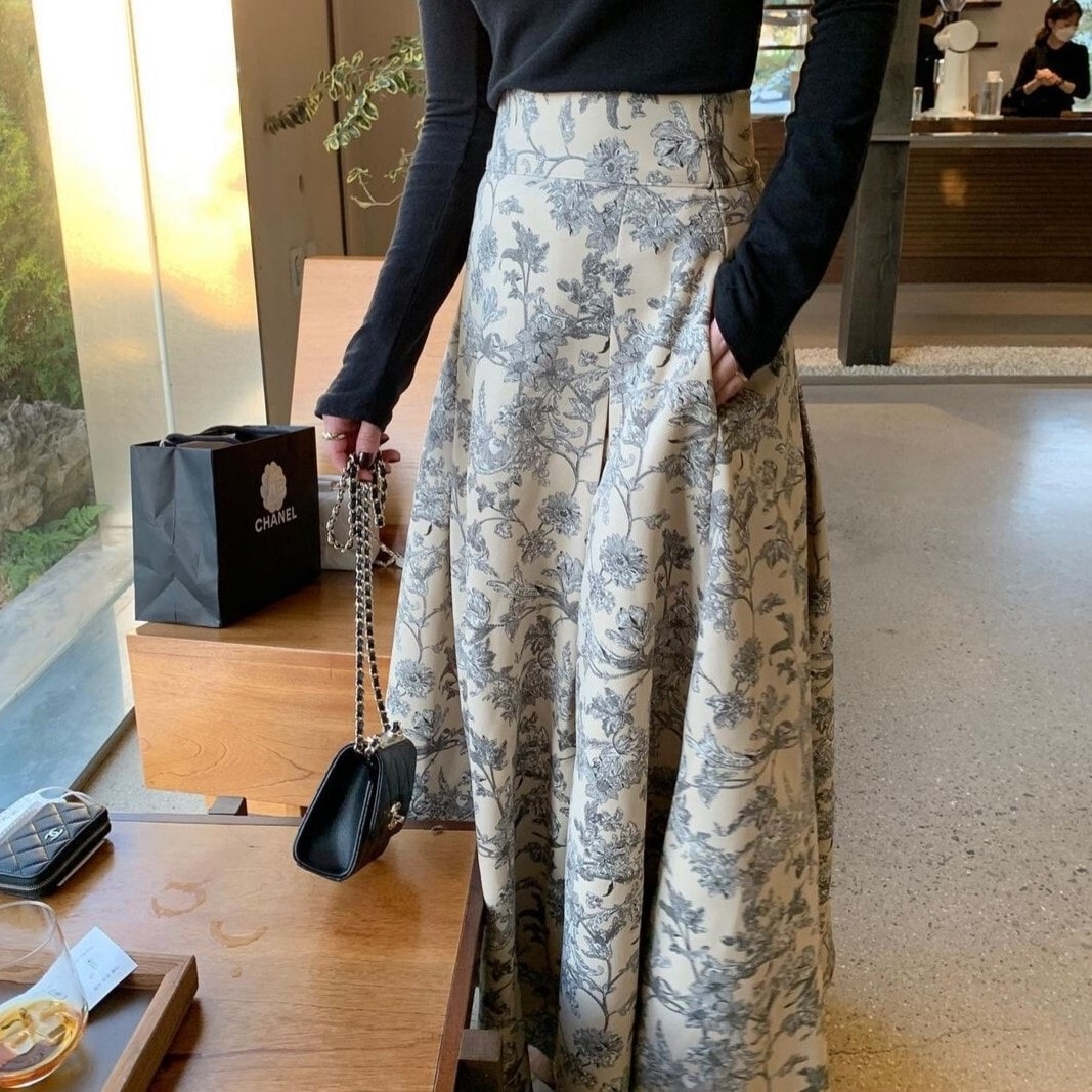 スカート フレアスカート ロング ロング丈 フレア セミフレア Aライン 大人可愛い きれいめ 大人 上品 おしゃれ お洒落 大人女子 ラブリー キュート ガーリー ルーズ エレガント 花柄