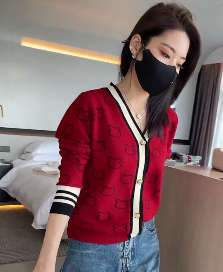 トップス カーディガン セーター ニットセーター 長袖 レギュラー丈 ルーズ Vネック 春 ボタン シングルブレスト 通勤 レッド 赤 アプリコット S M L ニットソー 袖あり 襟なし かわいい