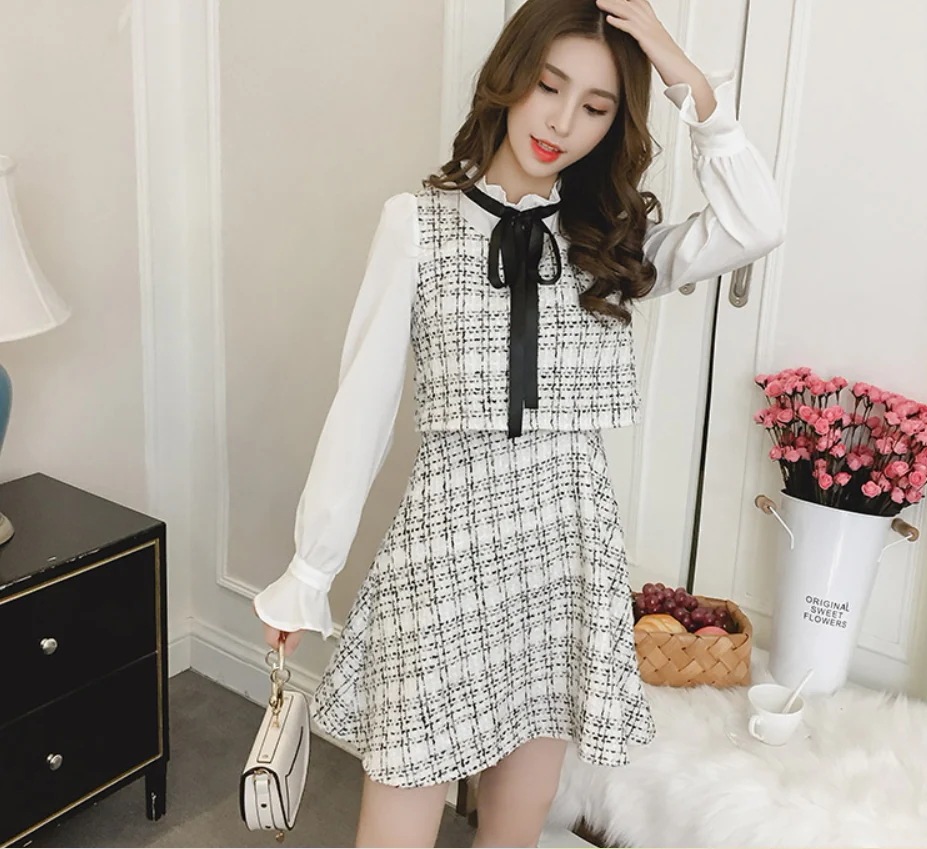 セットアップ ミニスカート ショート ショート丈 袖あり 長袖 ホルンスリーブ 萌袖 襟なし Aライン リボン 切り替えデザイン ドッキング ハイウエスト 薄手 上下セット 2点セット かわいい