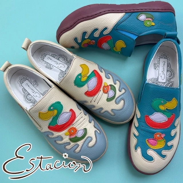 エスタシオン レディース 疲れない スリッポン 痛くない あひるモチーフ ローヒール 本革 歩きやすい カジュアルシューズ MLH2120 ブルー アイボリー 婦人靴 送料無料