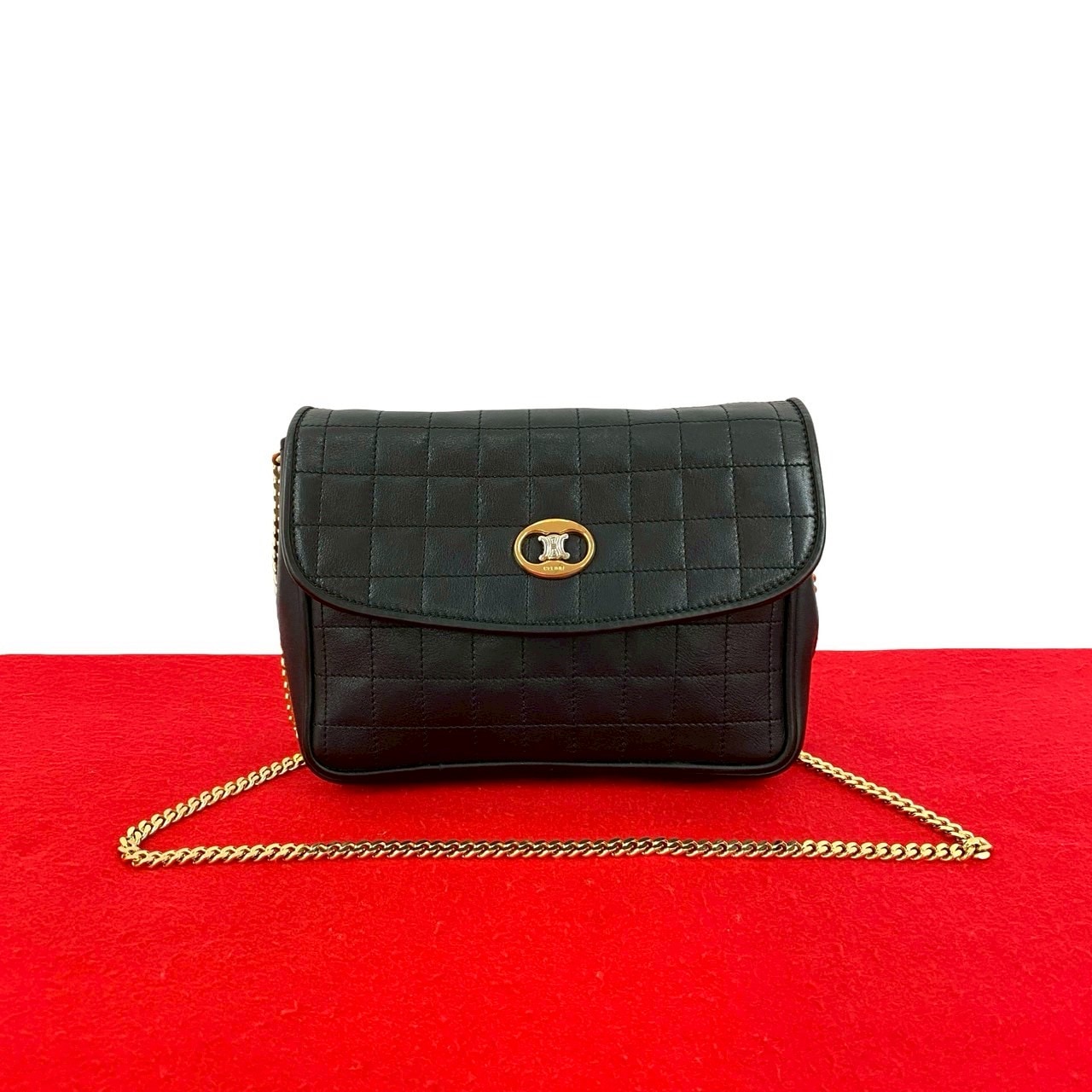 ヴィンテージ トリオンフ ロゴ 金具 キルティングショルダーバッグ レザー ブラック 34745