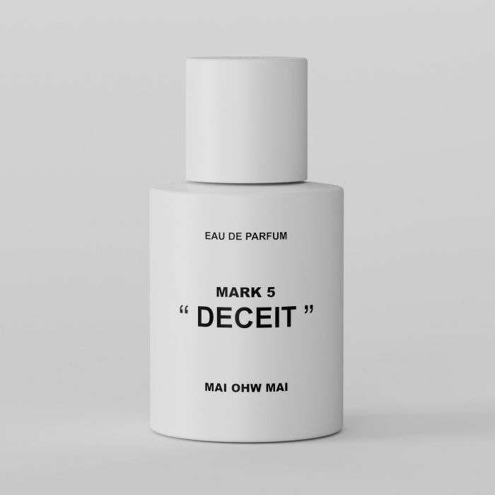 マイオーマイ 　マーク ５香水 ＤＥＣＥＩＴ嘘