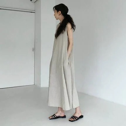 (HSIX)【短納期】ワンピース ロング ロング丈 マキシ マキシ丈 アンクル丈 袖なし ノースリーブ ラウンドネック Aライン 誕 ママ お出かけ お泊まり 休日 パーティー イベント リゾート 着
