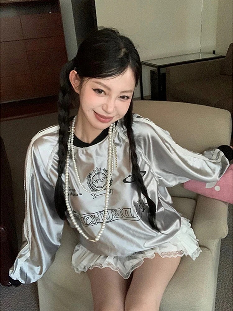【急速出荷!】24 トップスバイカラー長袖TシャツかわいいK-PP黑白レディース韓国風衣装ルーズゆったりカジュアルおしゃれサイズ袖グラフィックシルエットファッション系サイドシャツフットスポーツT