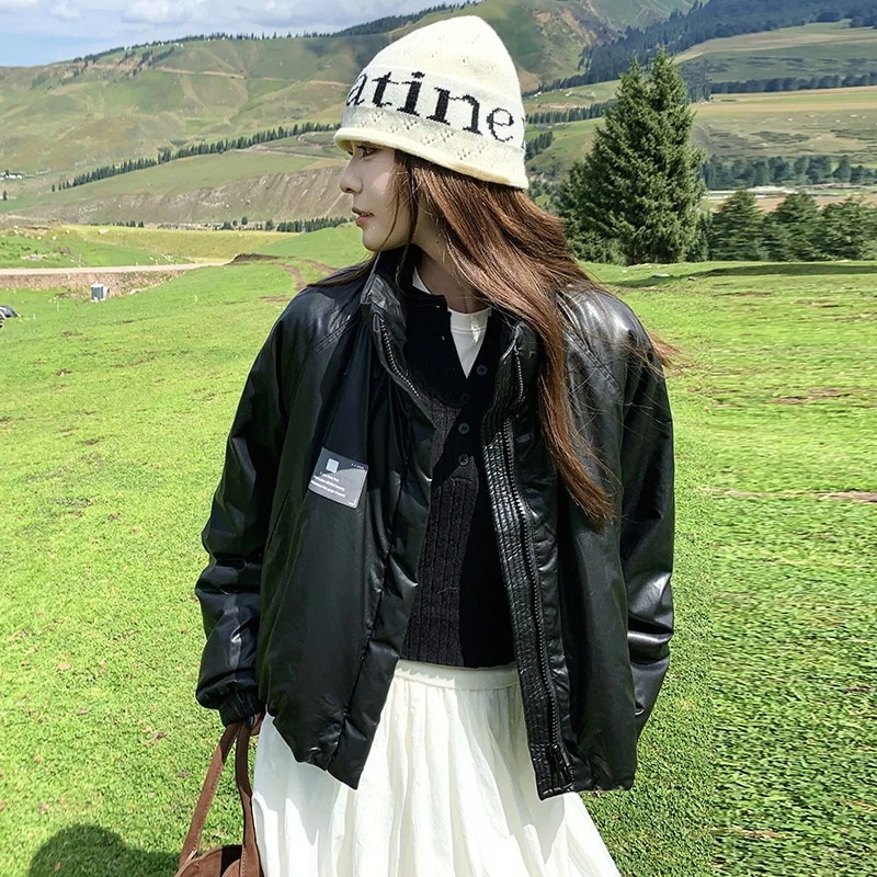 フレンチショートレザージャケットダウンジャケット2024新しいファッション気質暖かいカジュアルジャケット