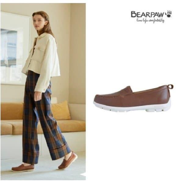 (BEARPAW) KARINA 羊革 レディース ブラウンローファー 0617058PCW