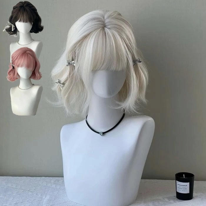 ウィッグ フルウィッグ 波ウェーブ パーマ 短髪 巻き髪 ぱっつん前髪 ロリータ 前髪あり グラデーション ハロウィン 原宿風 韓国風 かつら コスプレ 可愛い コスチューム 仮装 大人用 普段使い