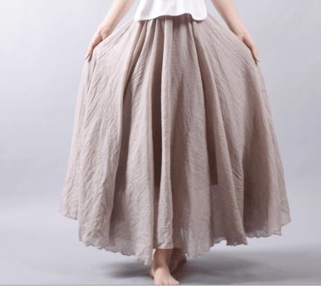 3140.ロング丈 シンプルフレアスカート（ベージュ）2019 春夏秋 無地 通勤通学 普段使い カジュアル