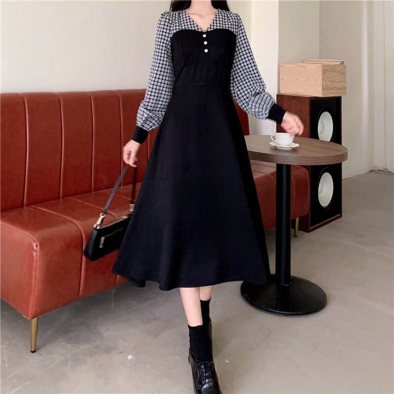 ワンピース 長袖 春 秋 きれいめ Aライン フレア ワンピドレス フレアスカート 膝下 ミモレ ボリューム袖 Vネック 襟なし フレア Aライン 切り替えデザイン ドッキング 裾ワイド ドッキング