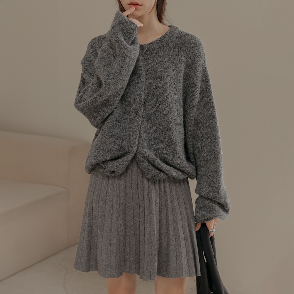 クレルウールラウンドニットカーディガン