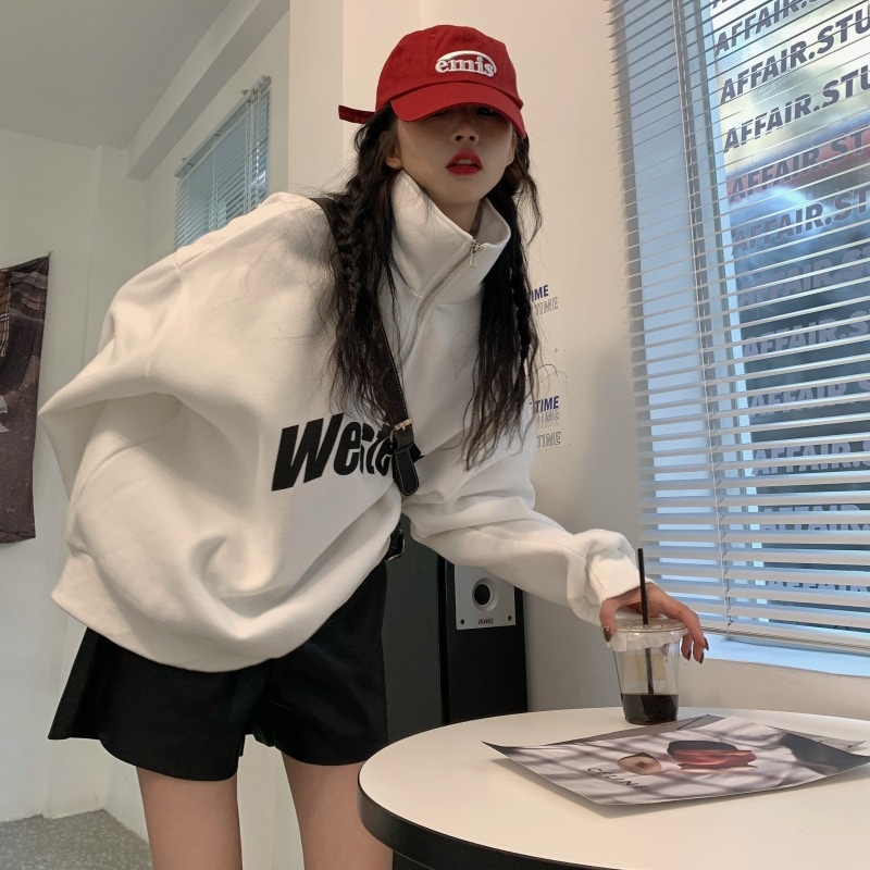 ハーフジッパー タートルネック シンプル トップス プルオーバー トレーナー ミドル丈 袖あり 長袖 ボリューム袖 襟付き ジッパー ファスナー ふんわり ゆったり かわいい シンプル カジュアル