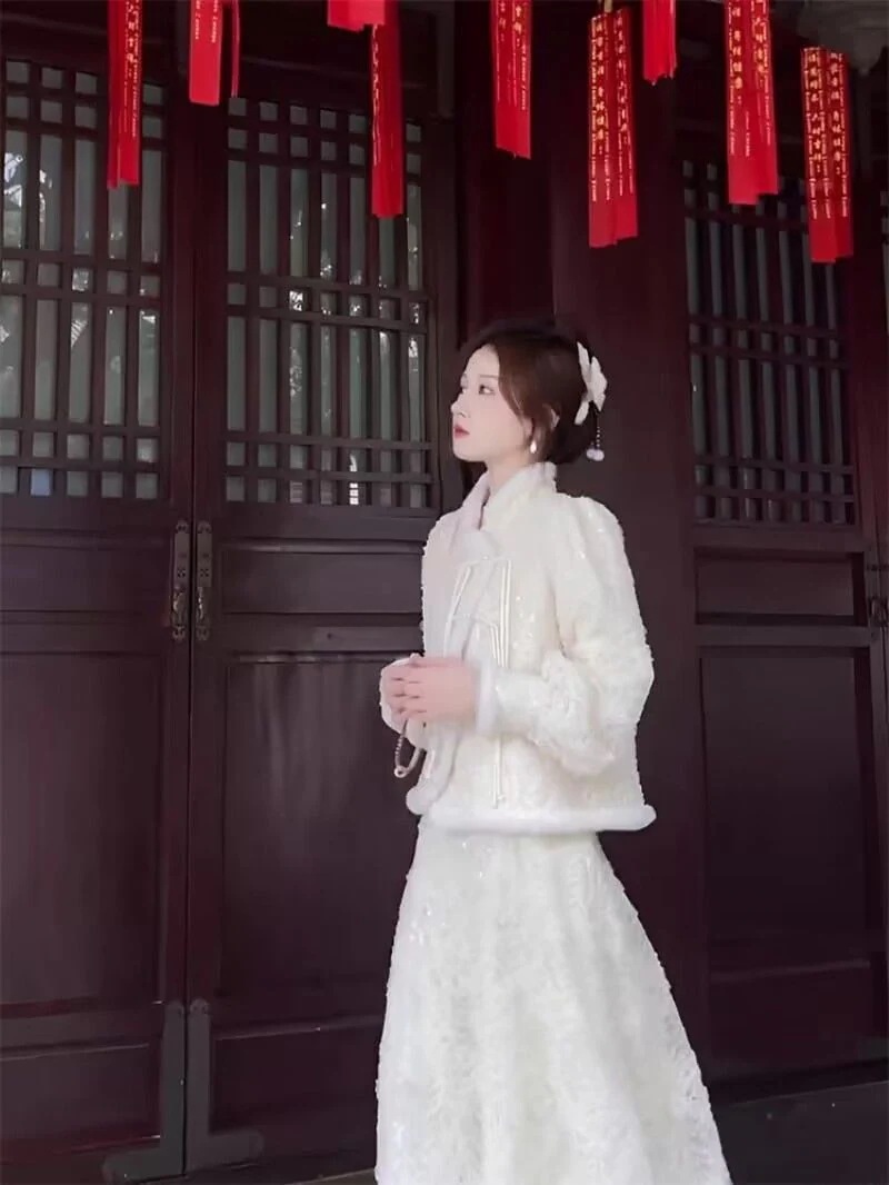 裏起毛ファッション 加絨加厚新中国式婦人服中国風スーツコート半身スカート2点セット 5,273円