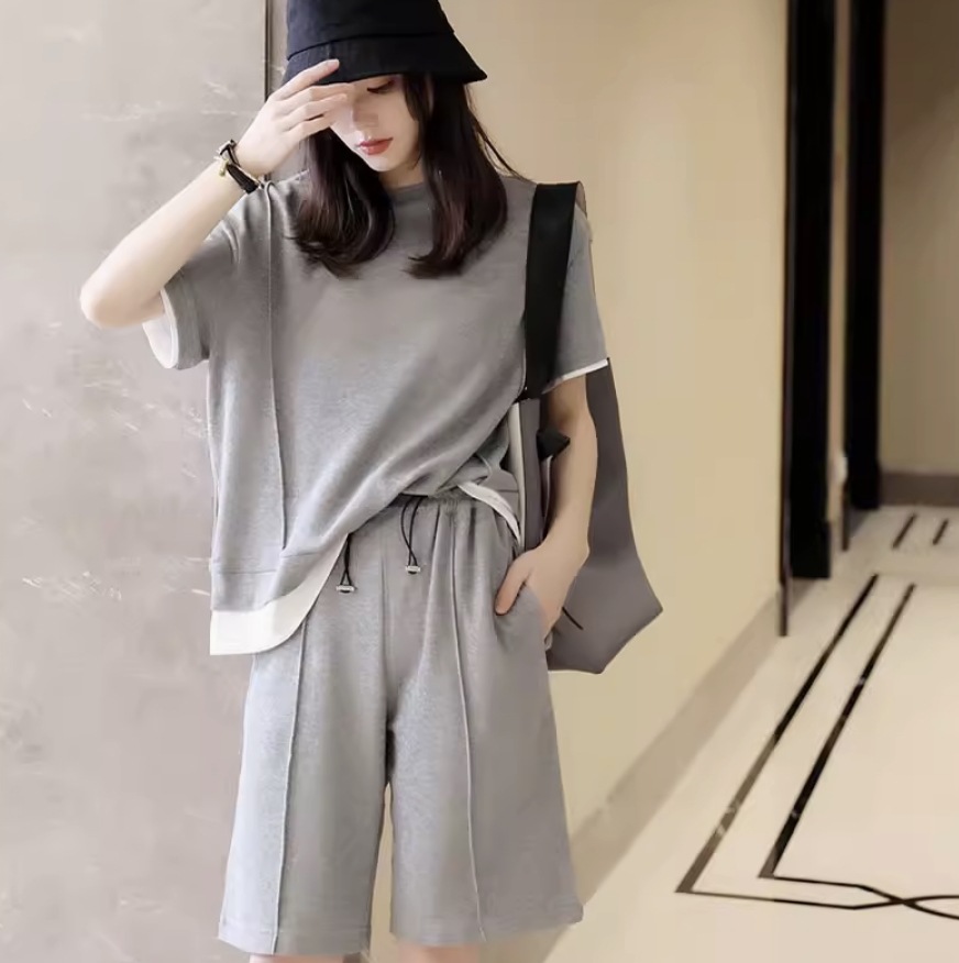 トップス ボトムス パンツ セットアップ かわいい 大人可愛い きれいめ シンプル カジュアル 大人 上品 おしゃれ お洒落 大人女子 こなれ感 個性的 主役級 存在感 美容師