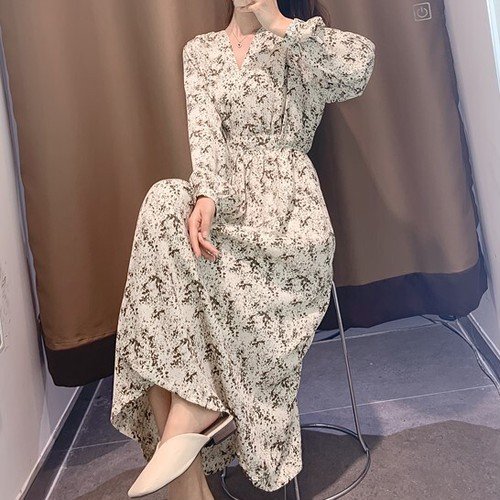 ワンピース レディース ファッション 20代 30代 40代 50代 女性 秋 春 モノトーン フレアワンピース ロング丈 大人きれい おしゃれ お出かけ シック