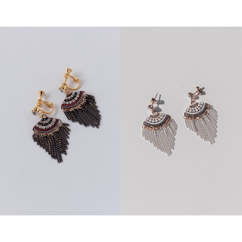 [韓国人気アクセサリー] パラド ピアス ネジ形 イヤリング/韓国ファッション 韓国ジュエリー