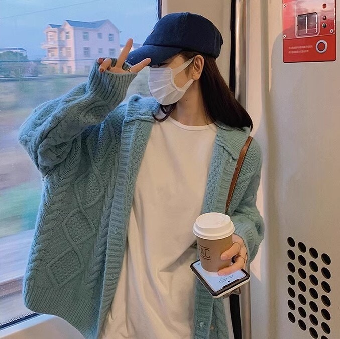 フード付きカーディガン センターボタン カーディガン トップス デート 高級 ニッチ セーター 長袖 Vネック かわいい 大人可愛い きれいめ シンプル カジュアル 大人 上品 おしゃれ お洒落 8,468円