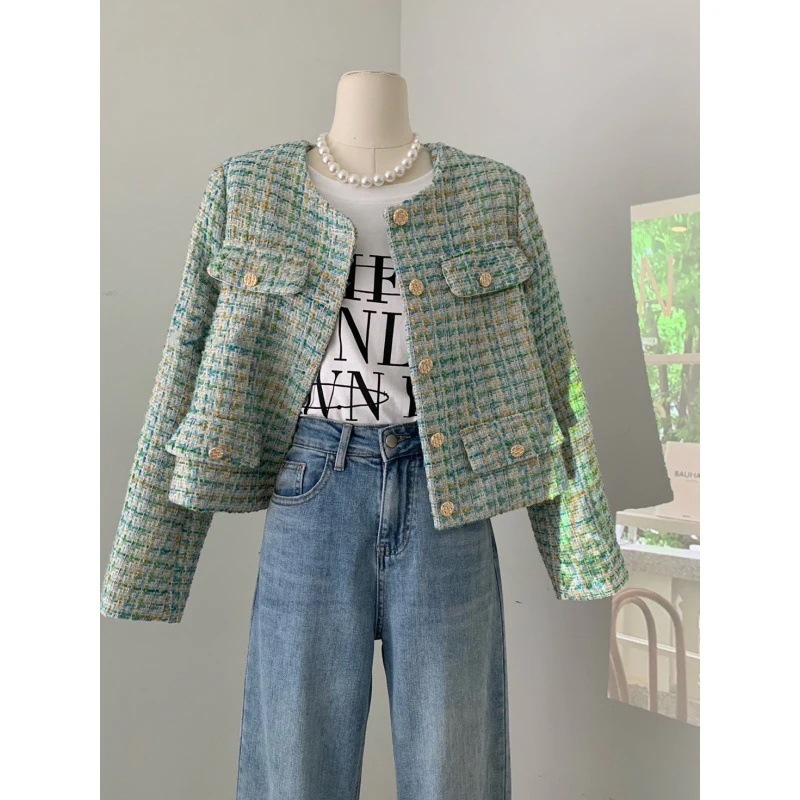 （細工が凝っている）緑の格子縞の女性2025年春と秋の新しいフランスの気質セレブハイエンドニットショートトップ