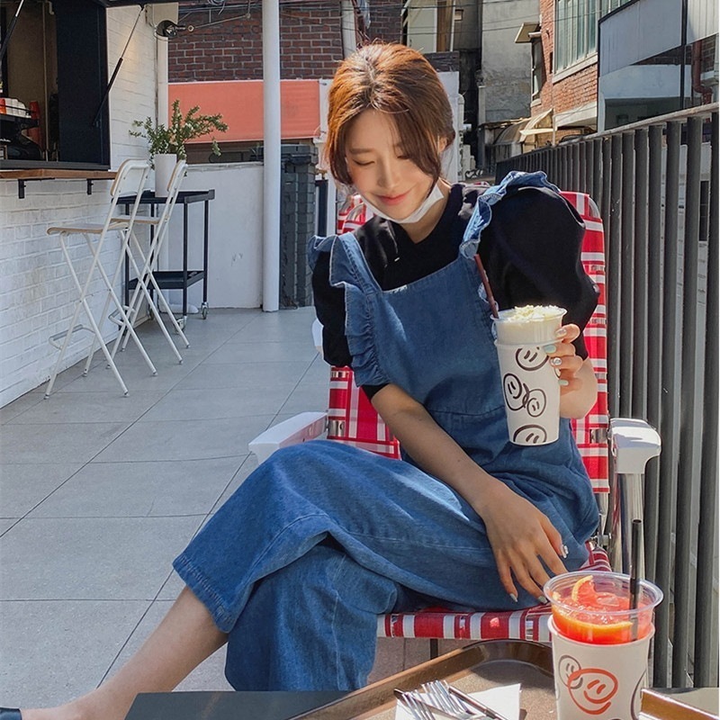 デニム オールインワン フリル デニムパンツ ノースリーブ サロペット ブルーデニム 韓国 レディース オルチャン かわいい 大人可愛い シンプル カジュアル おしゃれ お洒落 かっこいい
