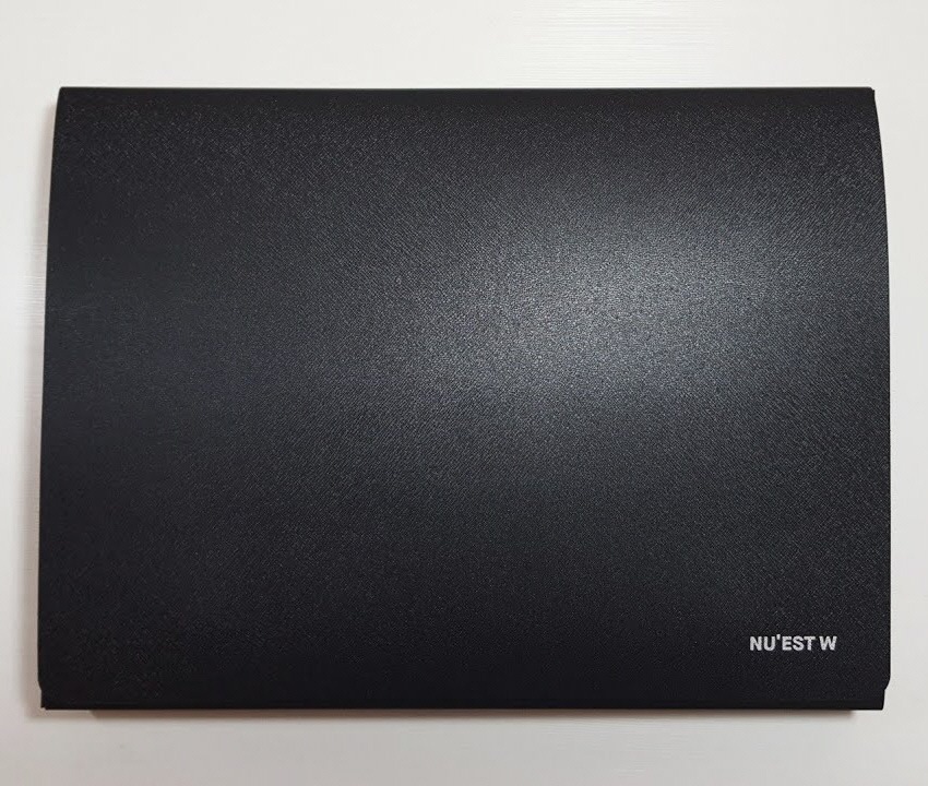 (未開封新品) （SEASONS GREETINGS）ニューイースト（NU’EST）2018シーズングリーティングSEASONS GREETINGS