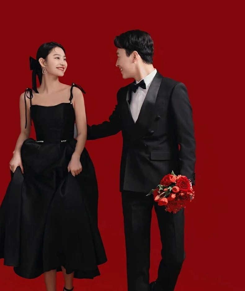 イブイングドレス 黒 ロングドレス フォーマル 成人式 二次会ドレス フォトウェディング撮影 ウエディングドレス 前撮り ドレス 花嫁かわいい コンサート 礼服 ピアノ演奏会 ドレス 発表会 大人 パ