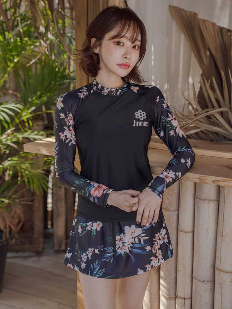 水着 体系カバー水着 かわいい 大人可愛い きれいめ セクシー 花柄 リーフ柄 カジュアル ナチュラル ゴージャス 華やか 大人 大人っぽい おしゃれ お洒落 レトロ 主役級 存在感 女っぽ