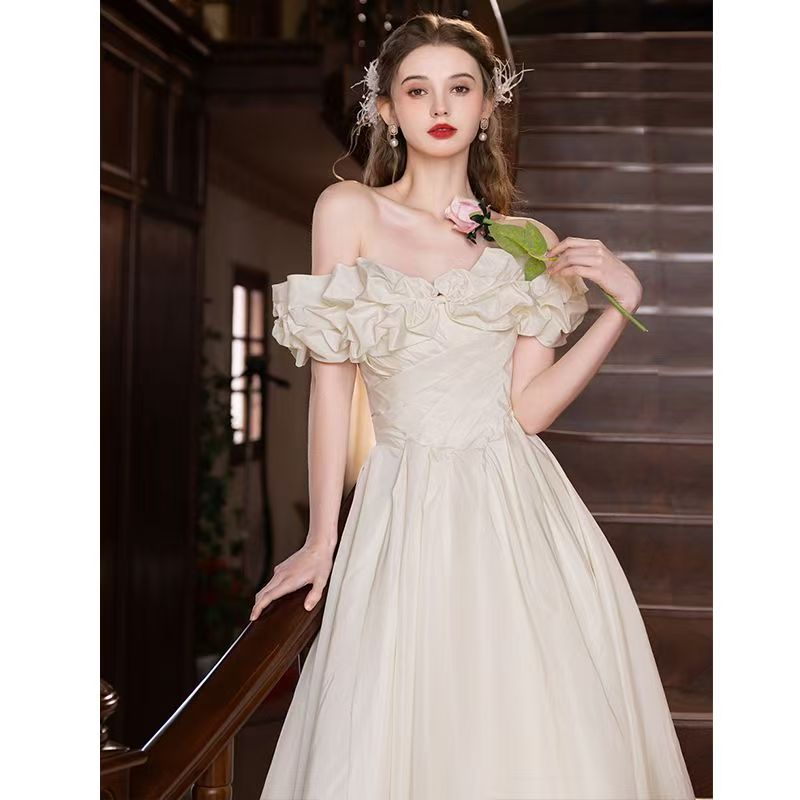 パーティードレス ウェディングドレス 新作 ベージュ 高級感 ロングワンピース 結婚式 花嫁 成人式 お呼ばれ ウェディング 演奏会 二次会 前撮り ワンピース ロングドレス