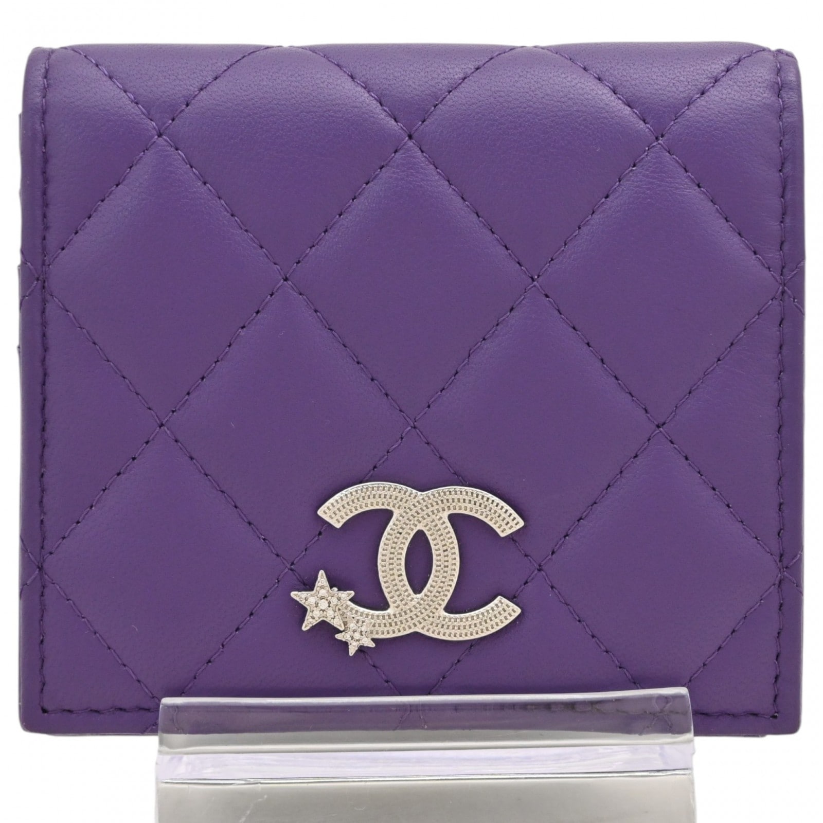 【中古】シャネル マトラッセ スモールウォレット 二つ折り財布 ココマーク スター 星 ラムスキン シルバー金具 Aランク ch7966cc