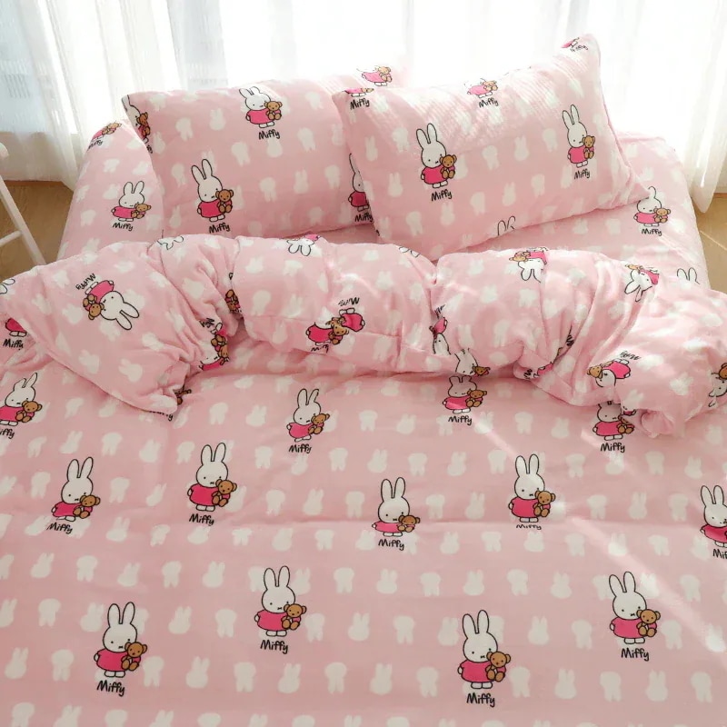 ミッフィー 布団カバーピンクミッフィー寮ミルクベルベットコーラルベルベットキルトカバー冬ぬいぐるみ厚手シングルキルトカバーシングルフランネル