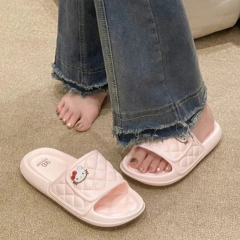 福袋2025正規品 サンリオ スリッパ レディース Ipジョイント ダイヤモンド ハローキティ スリッパ 滑り止め Eva ソフト底 ホームスリッパ 15,098円