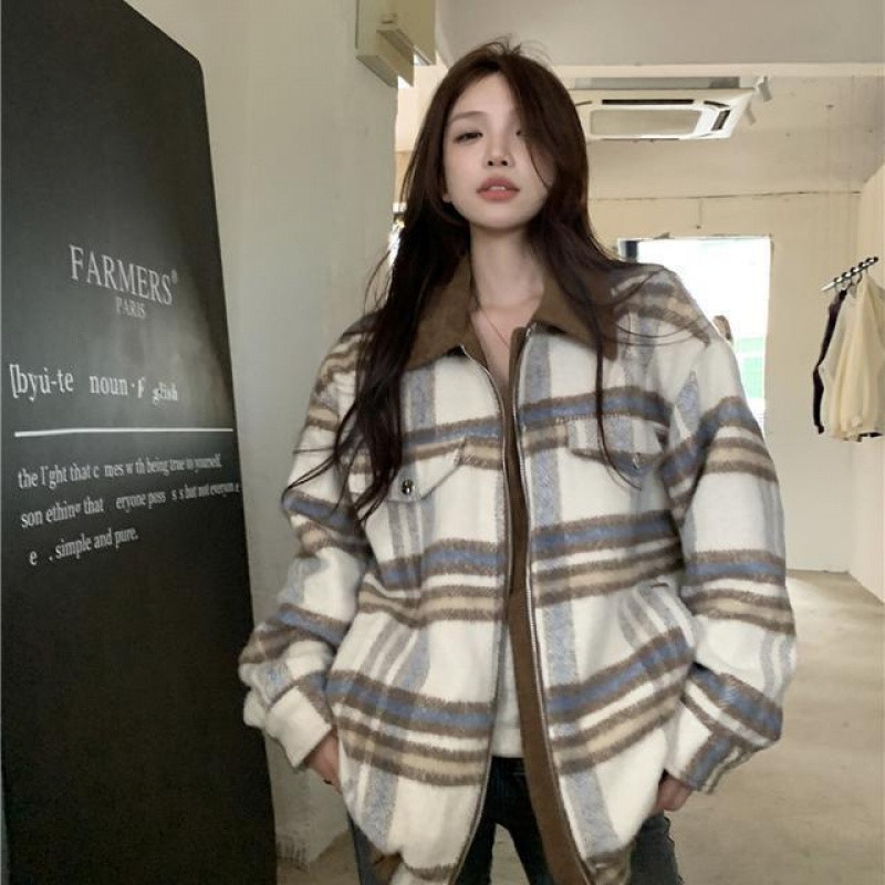 新しいウールと綿の厚みのあるコートメイラード秋と冬のレトロなコーデュロイステッチラペルチェック柄ニッチルーズ