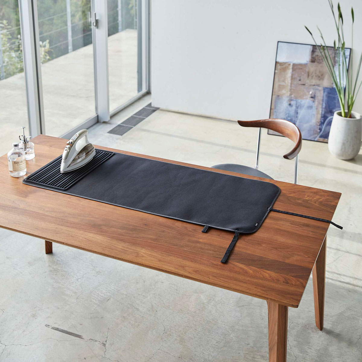 アイロンマット 山崎実業 TOWER タワー シリコーンアイロン置付くるくるアイロンマット ブラック