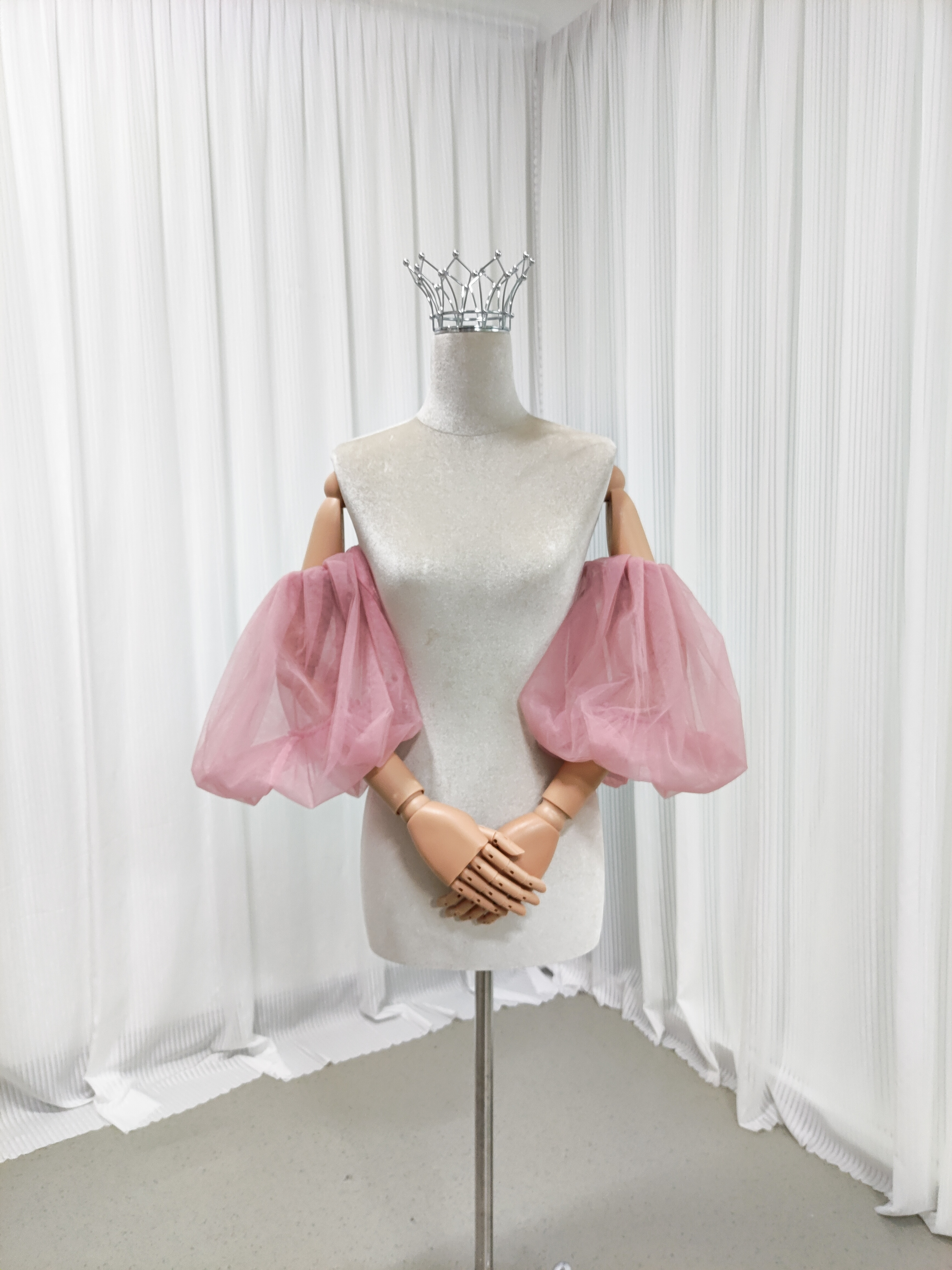 ピンク パフスリーブ ソフトチュール ストレッチ ブライダル 結婚式 前撮り 可愛い
