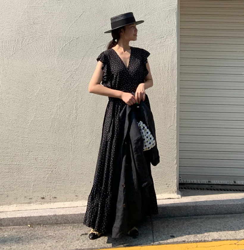ワンピース ロング ロング丈 袖なし ノースリーブ Vネック 襟なし ストレート フリル 薄手 かわいい 大人可愛い きれいめ シンプル カジュアル 大人 上品 おしゃれ お洒落 大人可愛い 大人女子