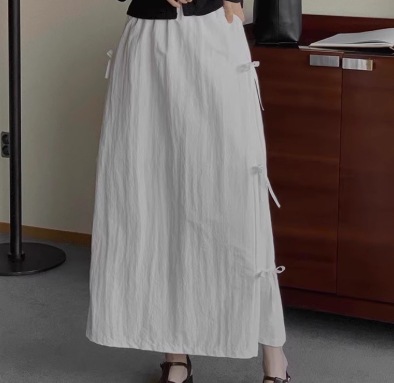 レディース スカート プリーツ かわいい 大人可愛い きれいめ シンプル カジュアル 上品 おしゃれ かっこいい レトロ 主役級 存在感 フォーマル とろみ感 抜け感 かっちり ヴィンテージ ラブリー