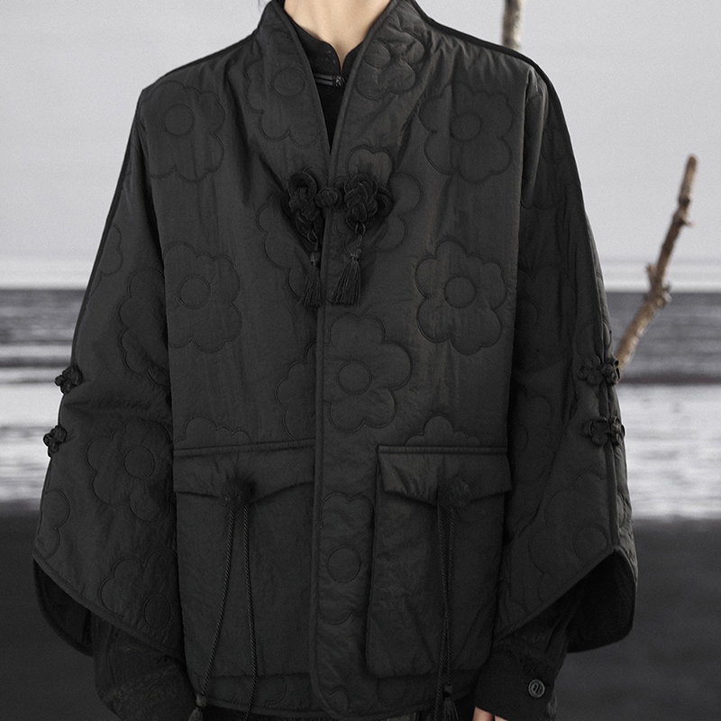 チャイナ風 アウター 秋冬 キルティングジャケット 黒 ノーカラーコート 花形 中綿コート レディース 無地 ショートコート あったか 個性的