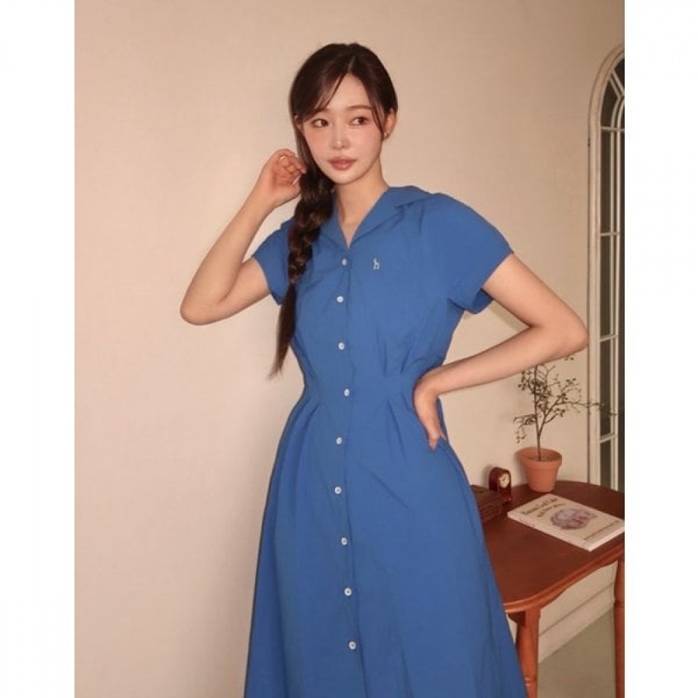 [25SS] タックディテール軽量シャツ型ショートスリーブドレスブルー HSDR5B303B2 25,802円