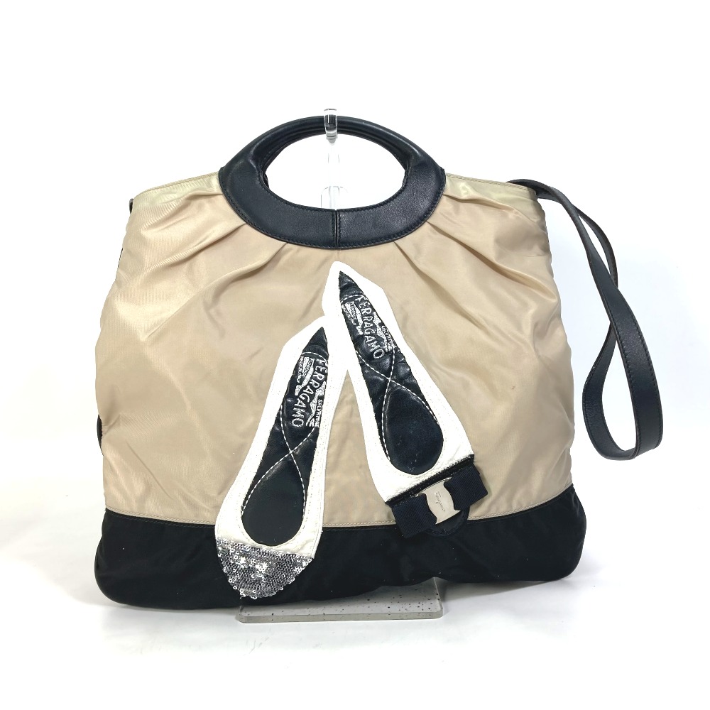 ショルダーバッグ ヴァラ リボン パンプスデザイン スパンコール 靴 斜め掛け 2WAY カバン ハンドバッグ ナイロン/レザー ブラック 18,469円