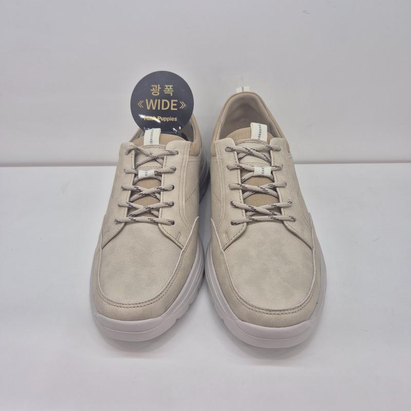 男性 幅広でクッション性の良い超軽量スニーカー MR562A