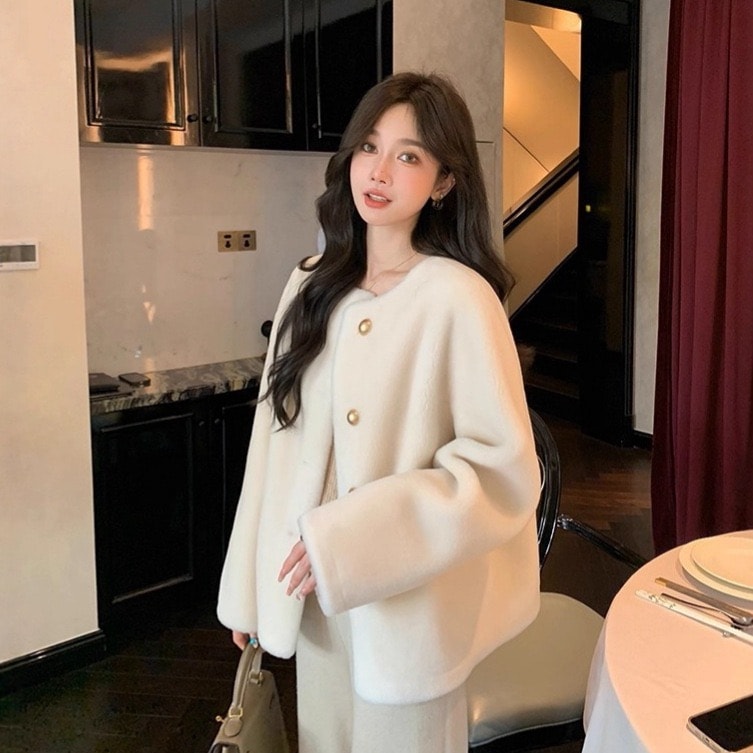 海寧羊の毛切りの全体のウールの短いタイプの複合毛皮の一体のウールの毛皮のコートの毛皮のコートの女性の秋冬の新型