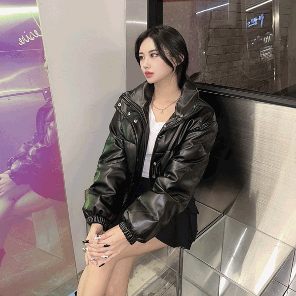 [ユニークヒップ] crop leather short padding / レザー レザー レザー ダウン クロップ ダウン レザーダウン ジャンパー レザージャンパー y2k