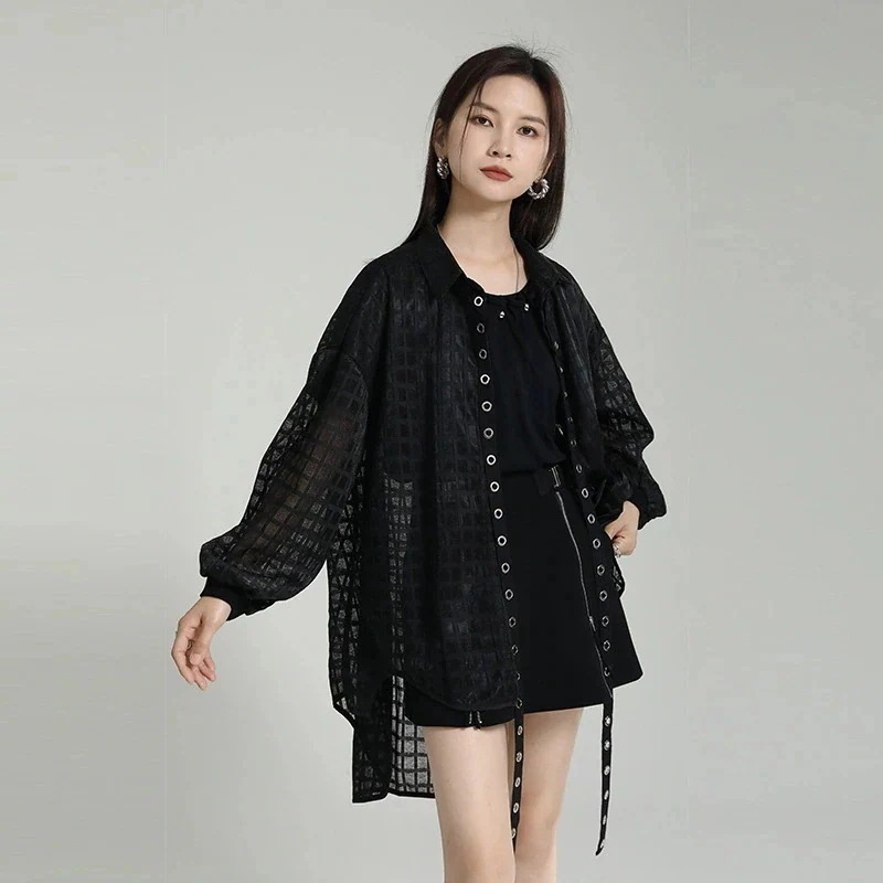 【J.Fashion】 前短後長 日焼け止め ブラウス 透明 チェック 体型カバー シアーシャツ サテン チュニック レディース カーディガン 水陸両用 ラッシュカード メガ割30%までに制限