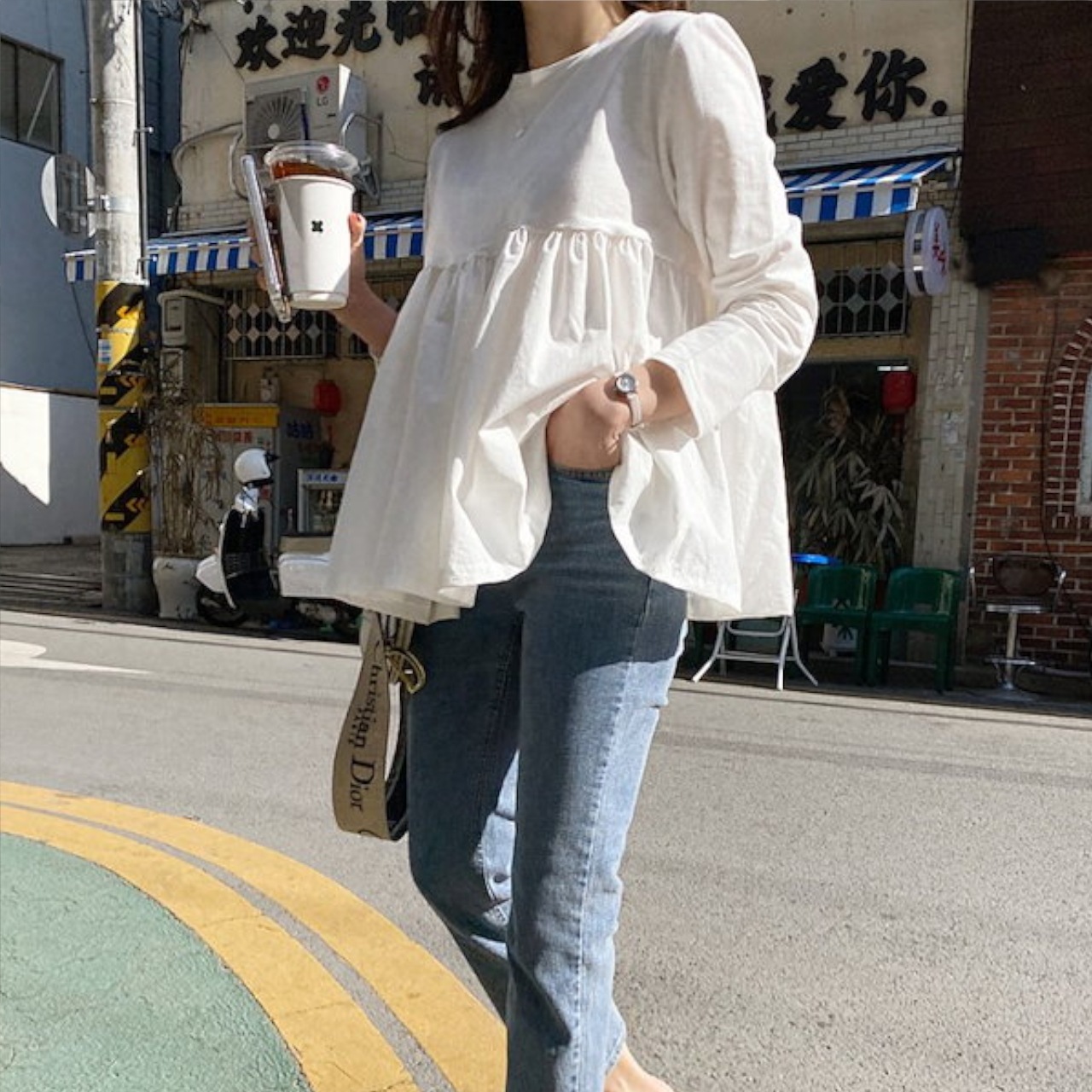 チュニック トップス 長袖 ラウンドネック フレア Aライン 大人可愛い きれいめ シンプル 大人 おしゃれ お洒落 かっこいい 大人可愛い 大人女子 こなれ感 ラブリー キュート エレガント 主役級