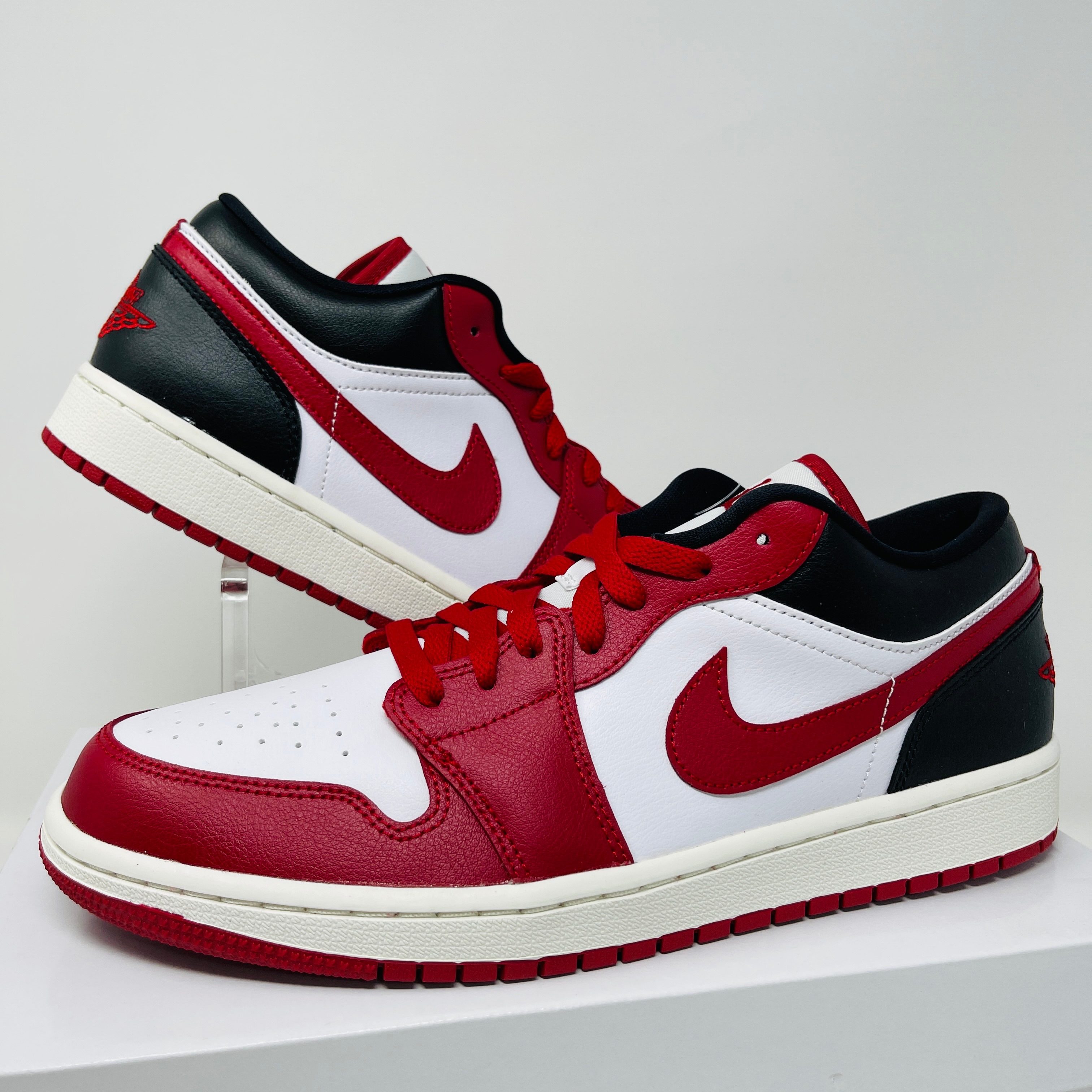 エア ジョーダン 1 ロー AIR JORDAN 1 LOW レディース スニーカー DC0774-160