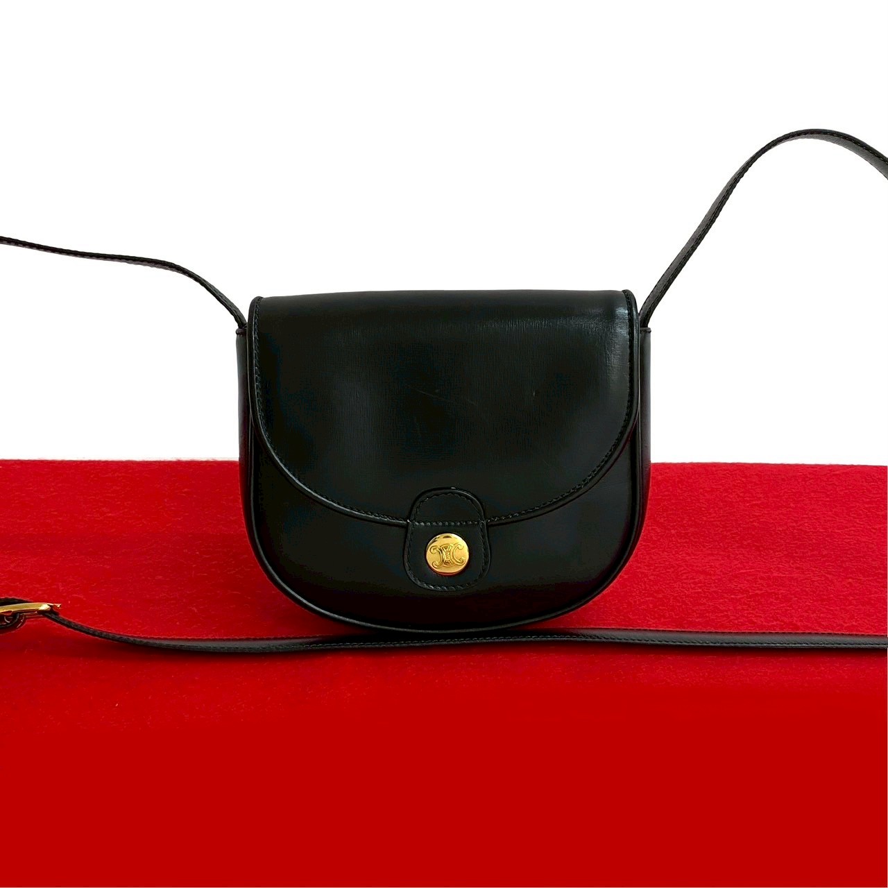 ヴィンテージ トリオンフ ロゴ 金具ショルダーバッグ レザー ブラック 24526